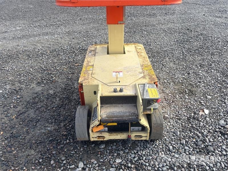 JLG 1230ES Vertical Mast Lift Personenliften en invalideliften