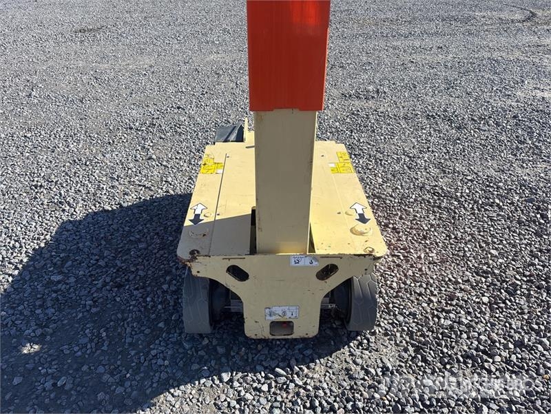 JLG 1230ES Vertical Mast Lift Vertikální sloupové výtahy