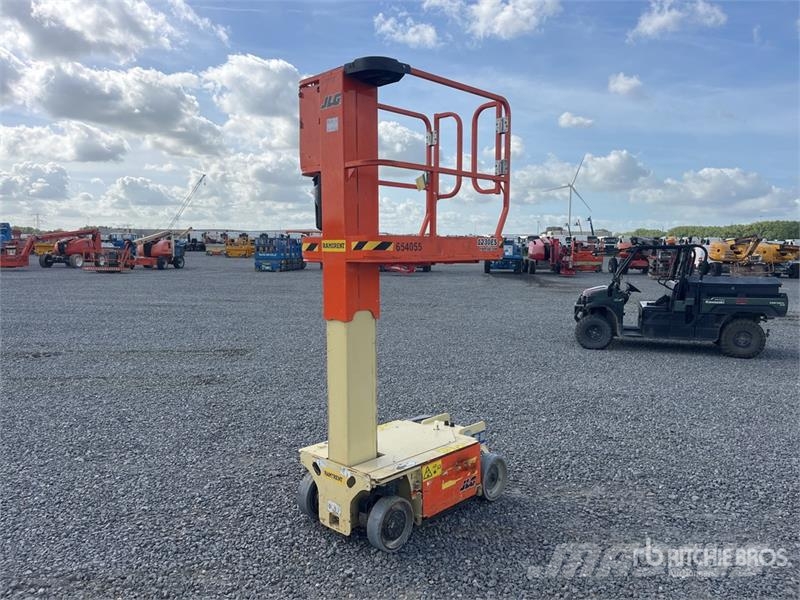 JLG 1230ES Vertical Mast Lift Vertikālie pacēlāji