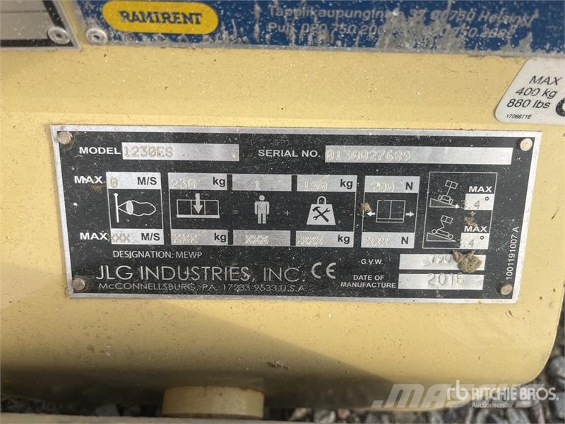 JLG 1230ES Vertical Mast Lift 垂直昇降型リフト