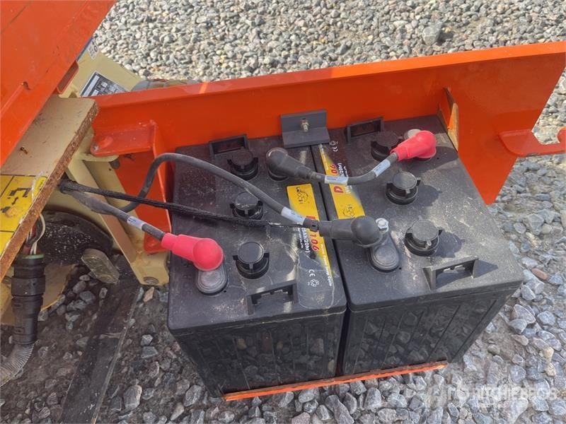JLG 1230ES Vertical Mast Lift Vertikālie pacēlāji