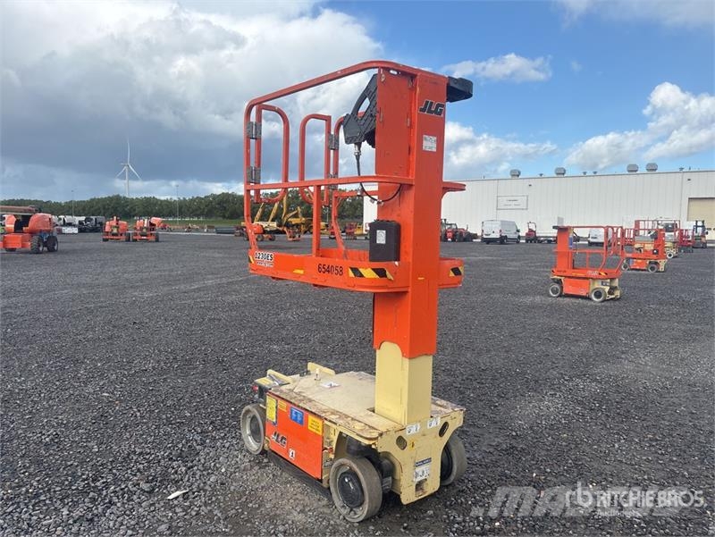 JLG 1230ES Vertical Mast Lift Personenliften en invalideliften
