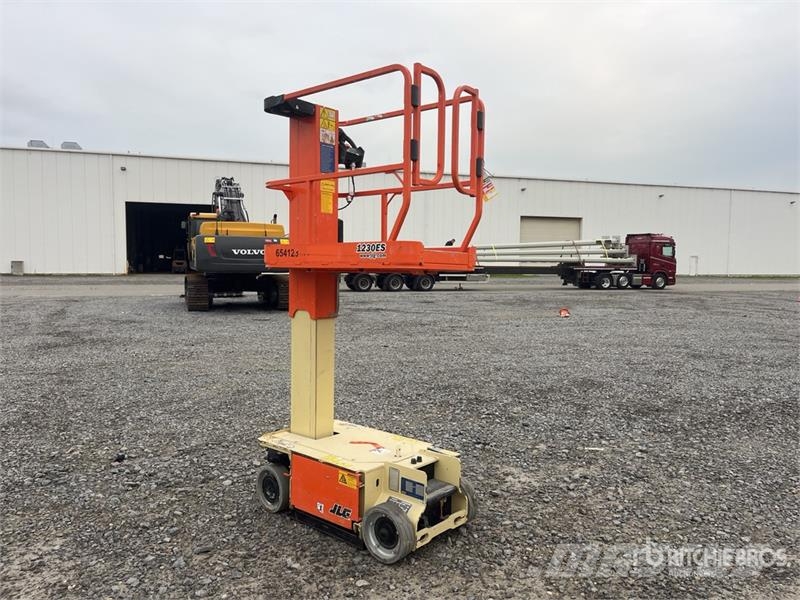 JLG 1230ES Vertical Mast Lift Personenliften en invalideliften