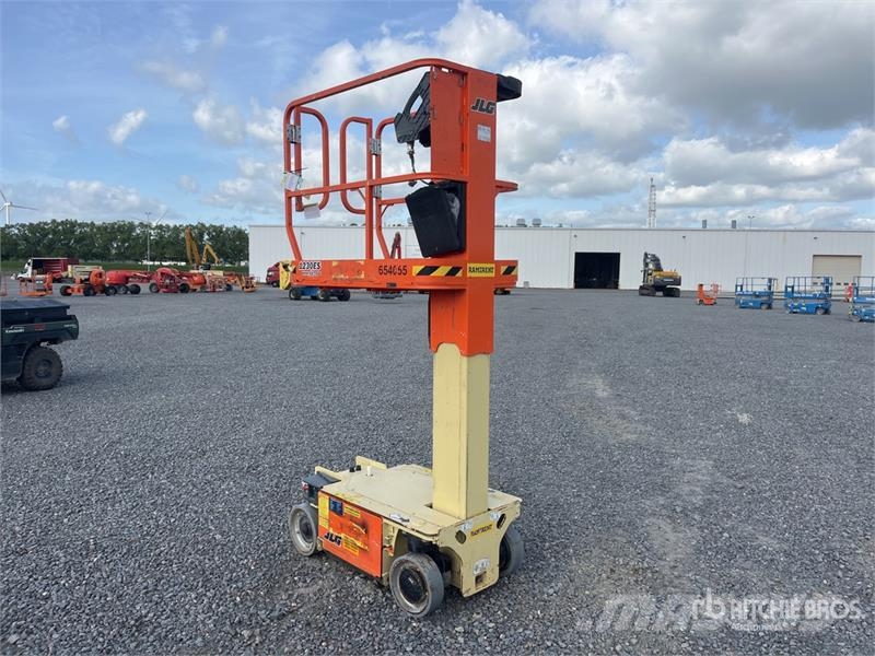 JLG 1230ES Vertical Mast Lift Vertikālie pacēlāji