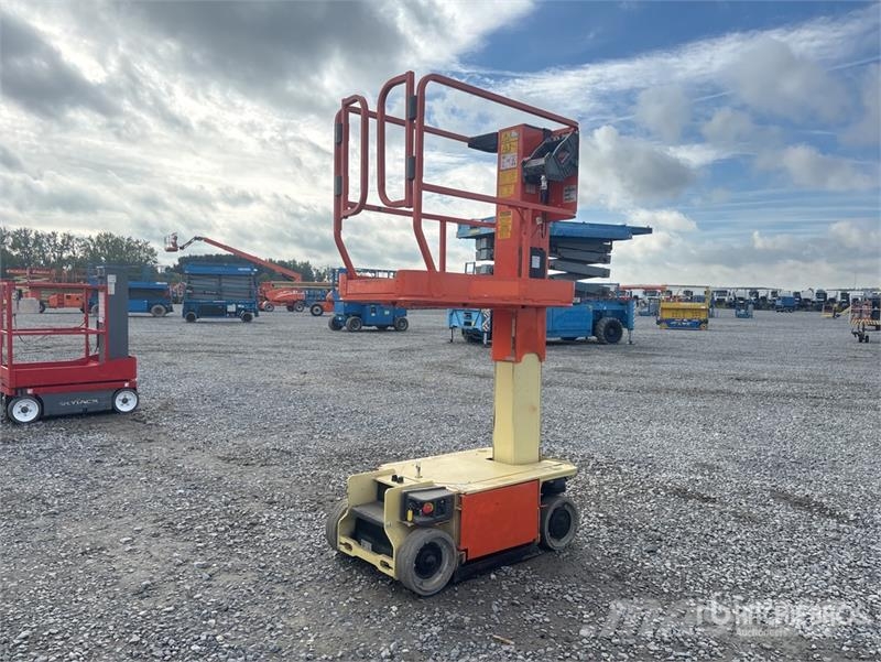 JLG 1230ES Vertical Mast Lift Vertikalna dvigala