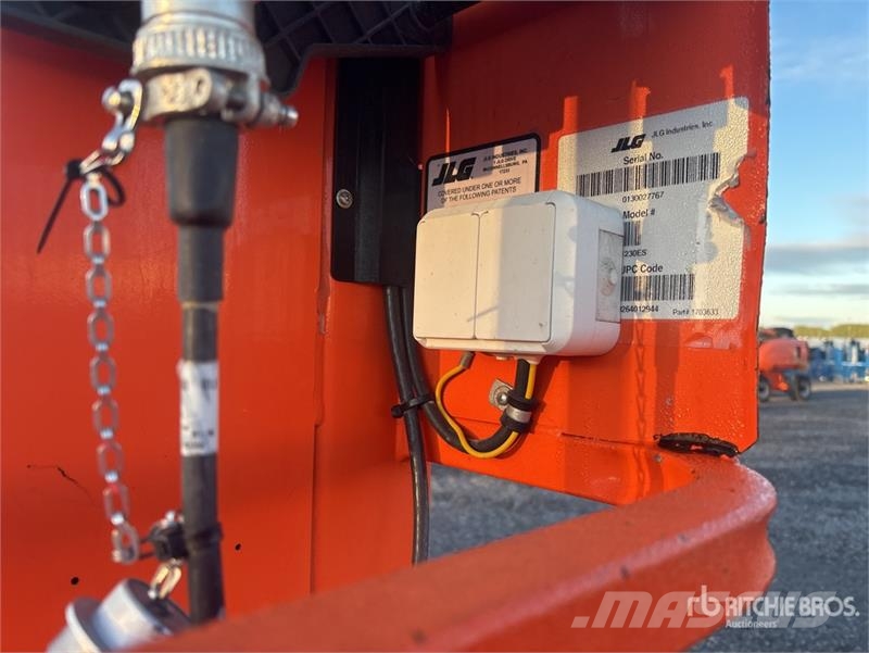 JLG 1230ES Vertical Mast Lift Vertikalna dvigala
