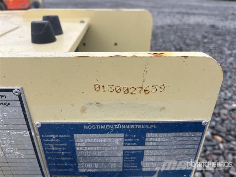 JLG 1230ES Vertical Mast Lift 垂直昇降型リフト