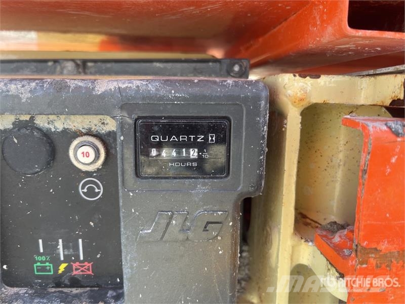 JLG 1230ES Vertical Mast Lift رافعات السارية الرأسية