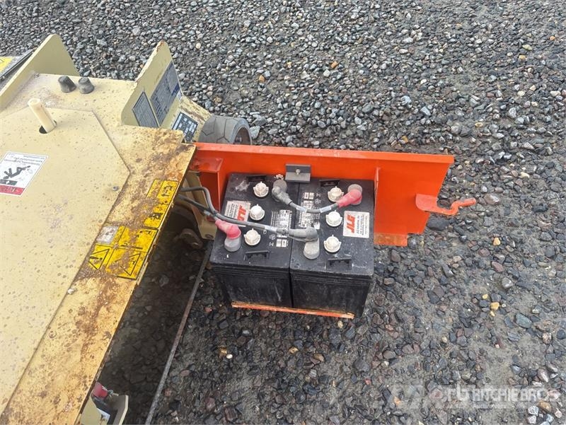 JLG 1230ES Vertical Mast Lift Personenliften en invalideliften