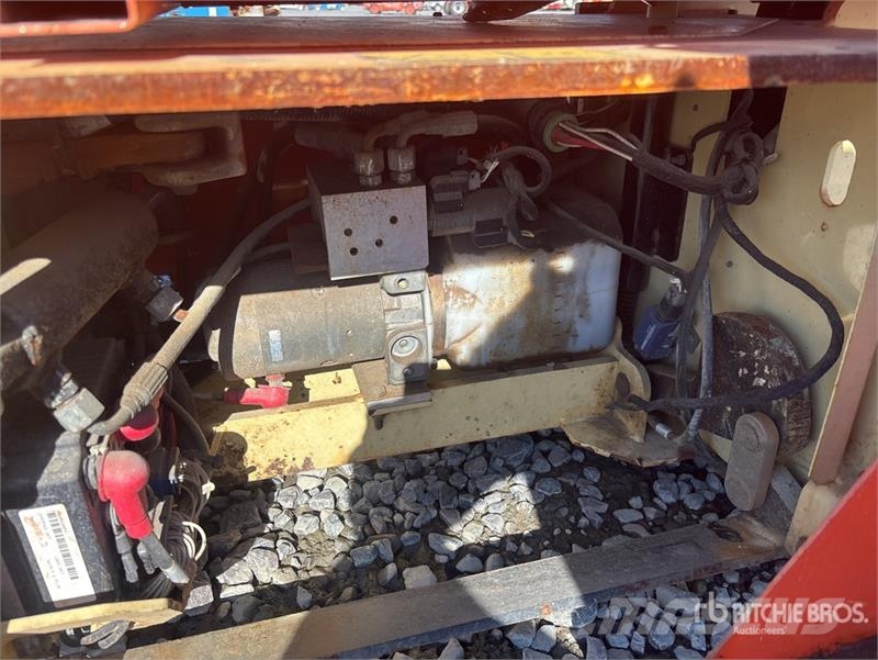 JLG 1230ES Vertical Mast Lift (Inoperable) Vertikālie pacēlāji