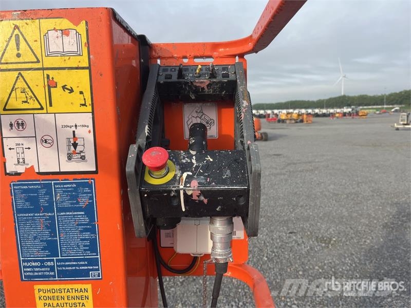 JLG 1230ES Vertical Mast Lift رافعات السارية الرأسية