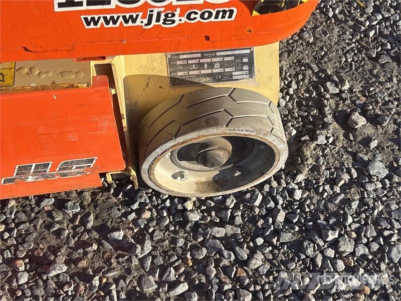 JLG 1230ES Vertical Mast Lift Vertikalna dvigala