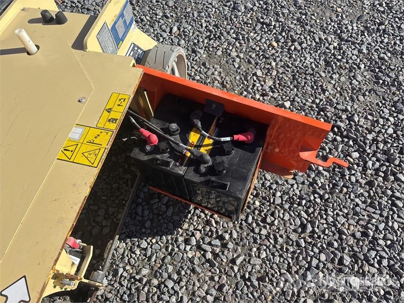 JLG 1230ES Vertical Mast Lift Vertikální sloupové výtahy