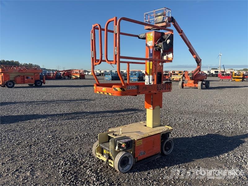 JLG 1230ES Vertical Mast Lift Personenaufzüge