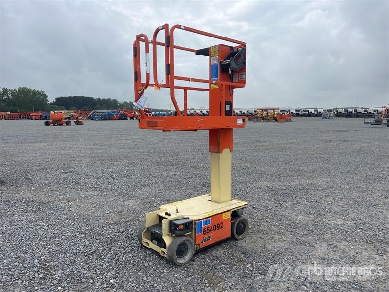 JLG 1230ES Vertical Mast Lift 垂直昇降型リフト