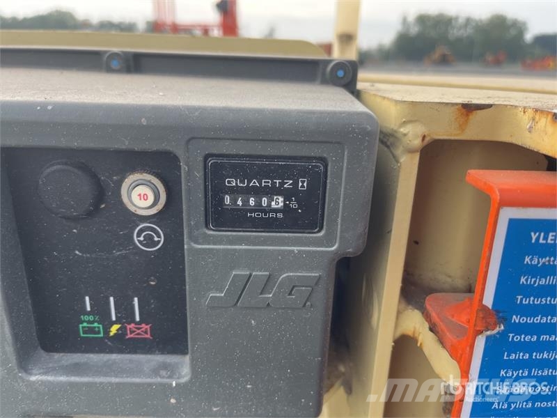 JLG 1230ES Vertical Mast Lift 垂直昇降型リフト
