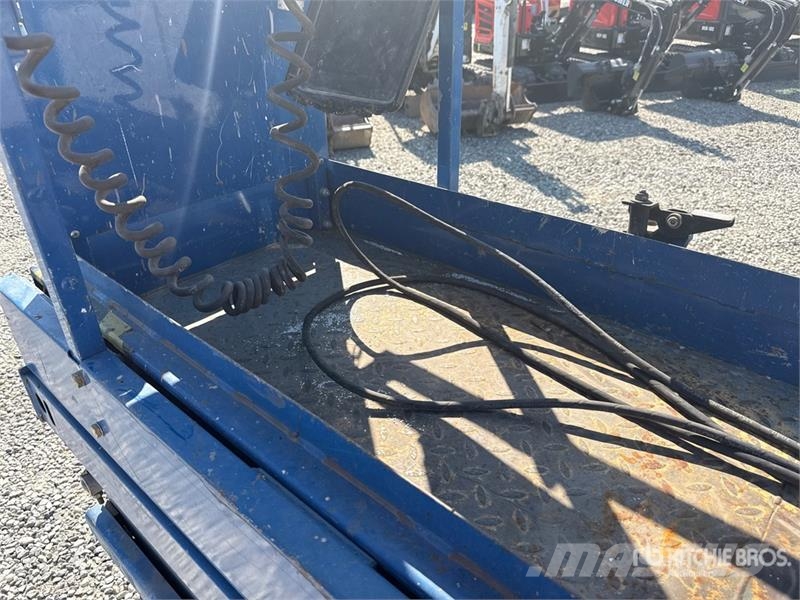 JLG 1930 ES Scissor Lift (Inoperable) 剪式升降機