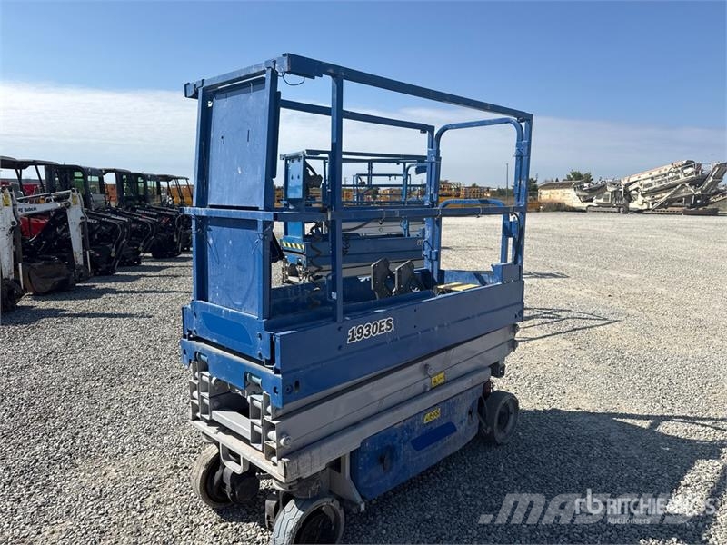 JLG 1930 ES Scissor Lift (Inoperable) 剪式升降機