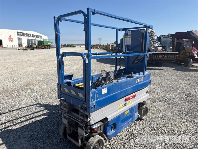 JLG 1930 ES Scissor Lift (Inoperable) 剪式升降機