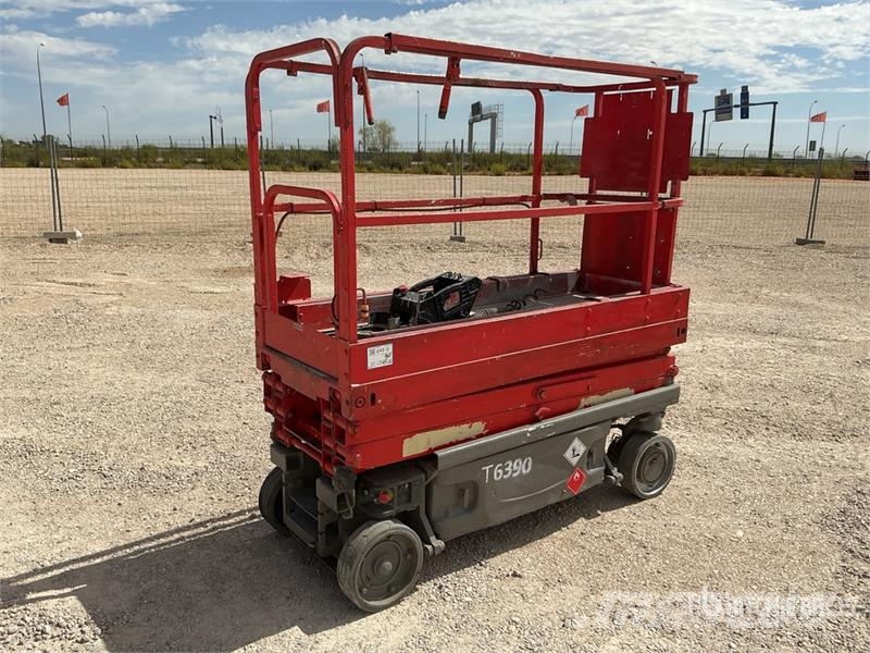 JLG 1930ES Electric Scissor Lift (Inoperable) Sakselifter