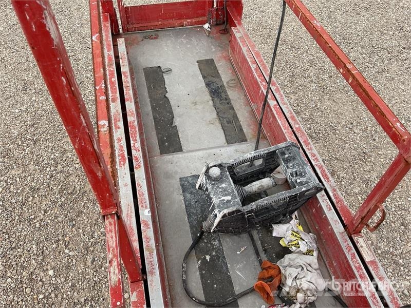 JLG 1930ES Electric Scissor Lift (Inoperable) Sakselifter