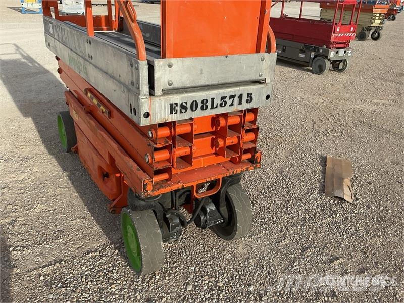 JLG 2030ES Electric Scissor Lift Sakselifter