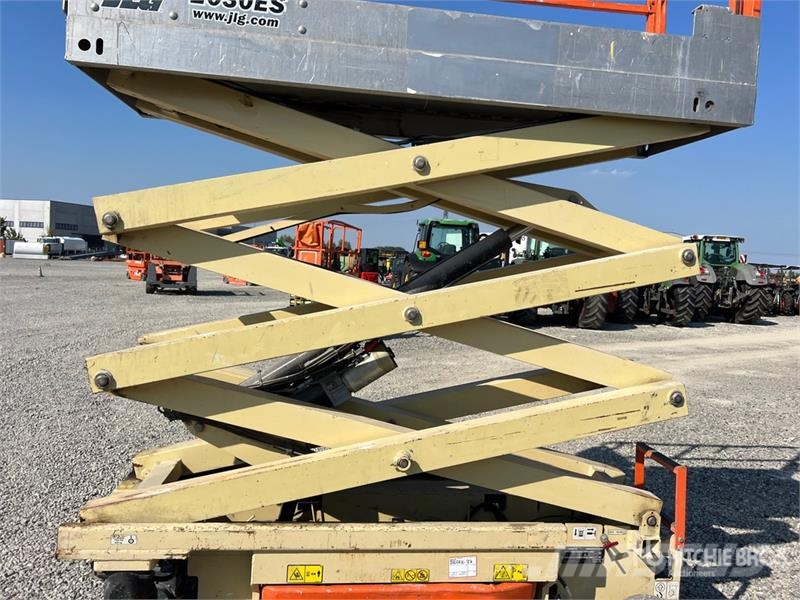 JLG 2030ES V A165 Electric Scissor Lift Schaarhoogwerkers