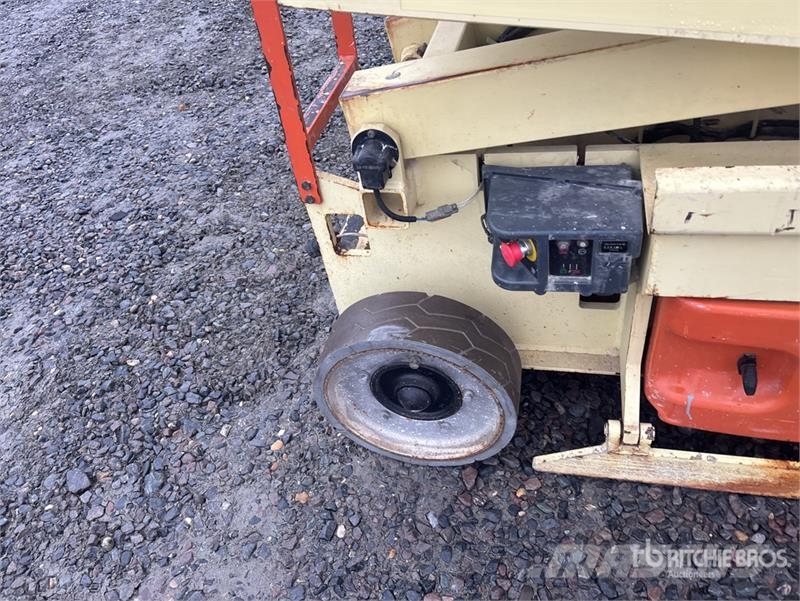JLG 2630ES Electric Scissor Lift Škarjaste dvižne ploščadi