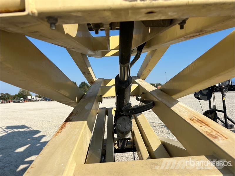 JLG 2646ES Electric Scissor Lift Škaraste platforme
