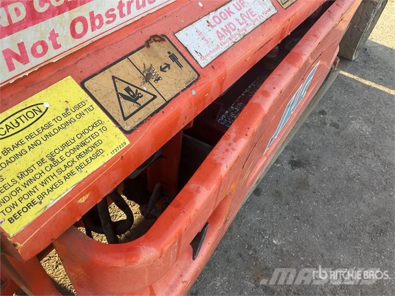 JLG 2646ES Electric Scissor Lift Škarjaste dvižne ploščadi
