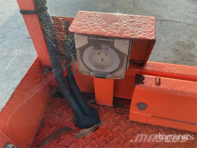 JLG 2646ES Electric Scissor Lift Škarjaste dvižne ploščadi