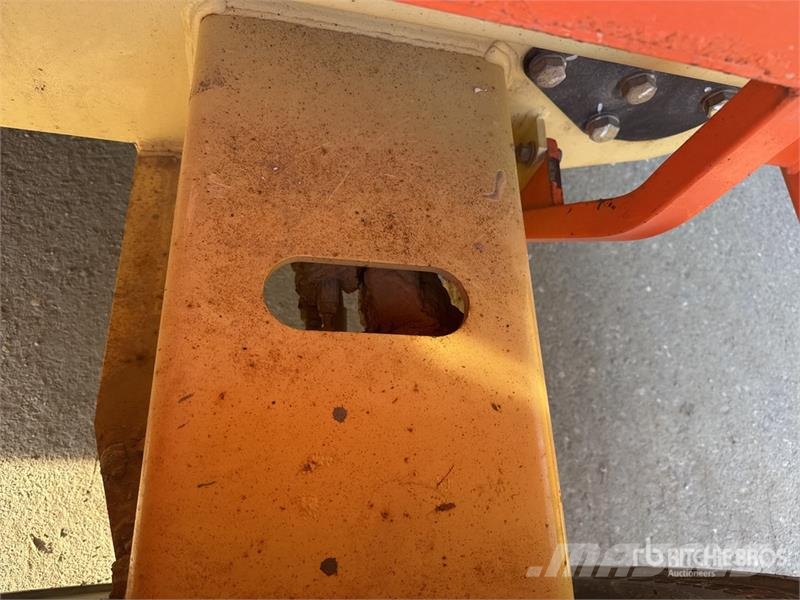 JLG 3394RT 4x4 Diesel Nacelle Ciseau Scissor Lift 剪叉式升降机