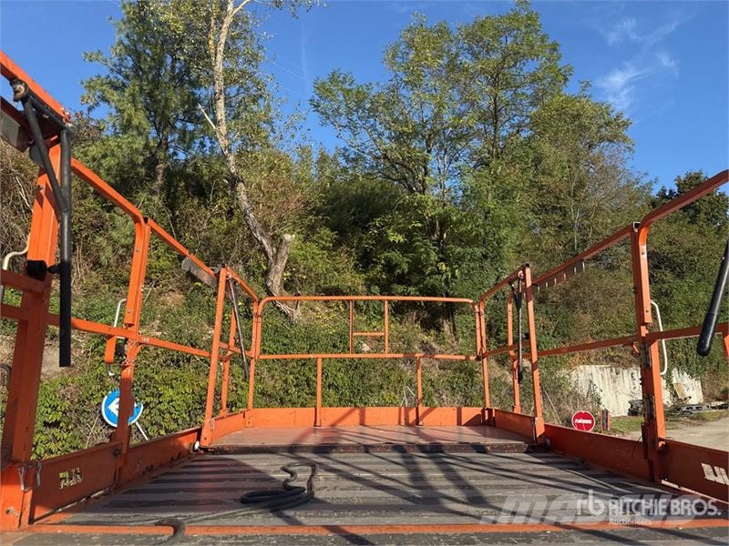JLG 3394RT 4x4 Diesel Nacelle Ciseau Scissor Lift 剪叉式升降机