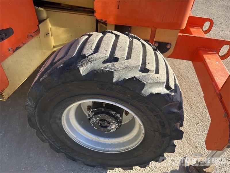 JLG 3394RT 4x4 Diesel Nacelle Ciseau Scissor Lift 剪叉式升降机