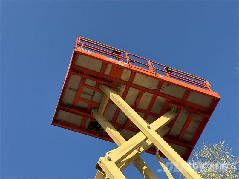 JLG 3394RT 4x4 Diesel Nacelle Ciseau Scissor Lift Nacelle ciseaux