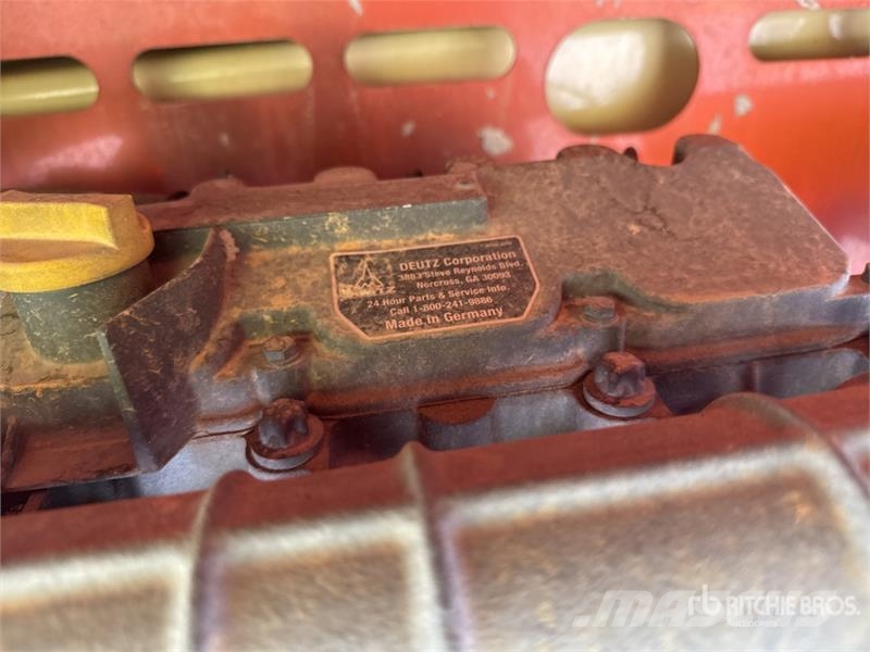 JLG 3394RT 4x4 Diesel Nacelle Ciseau Scissor Lift 剪叉式升降机