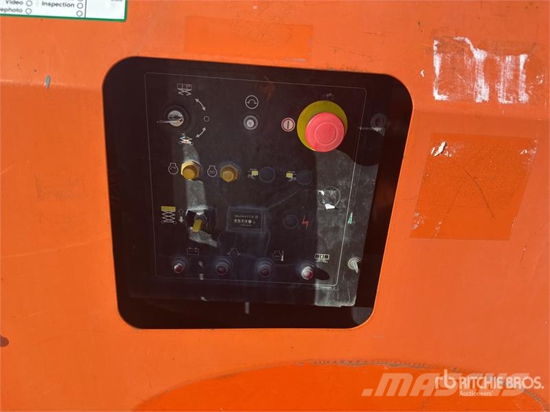 JLG 3394RT 4x4 Diesel Nacelle Ciseau Scissor Lift 剪叉式升降机
