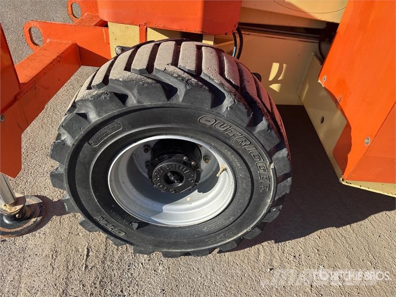 JLG 3394RT 4x4 Diesel Nacelle Ciseau Scissor Lift 剪叉式升降机