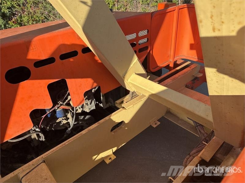 JLG 3394RT 4x4 Diesel Nacelle Ciseau Scissor Lift 剪叉式升降机