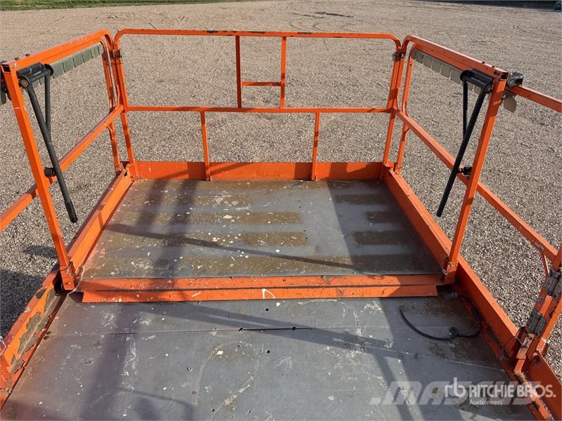 JLG 3394RT 4x4 Diesel Nacelle Ciseau Scissor Lift Nacelle ciseaux