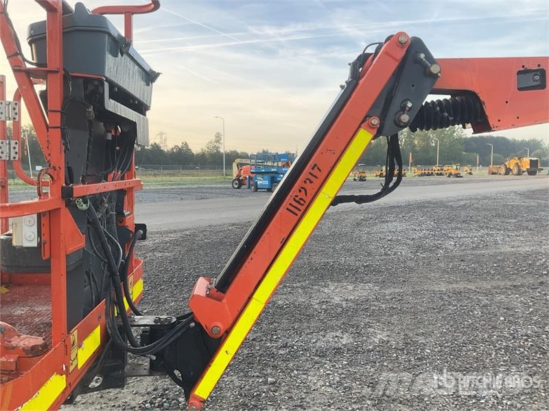 JLG 340AJ 4WD Diesel Articulating Boom Lift Alkūniniai keltuvai