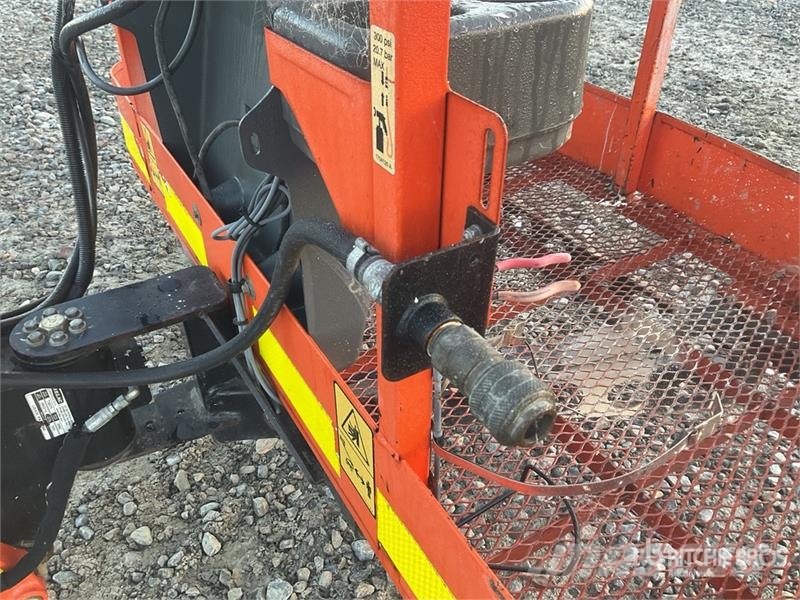 JLG 340AJ 4WD Diesel Articulating Boom Lift Alkūniniai keltuvai