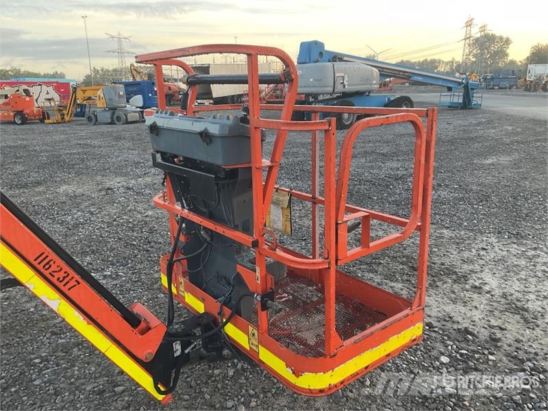 JLG 340AJ 4WD Diesel Articulating Boom Lift Alkūniniai keltuvai