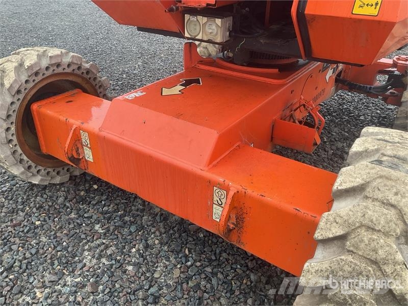 JLG 340AJ 4WD Diesel Articulating Boom Lift Karos emelők