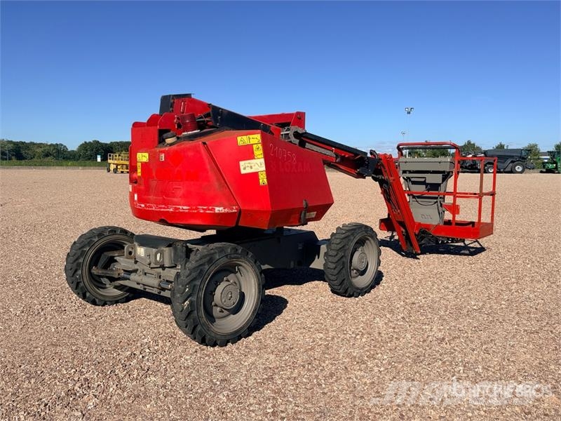 JLG 340AJ 4WD Nacelle Articulee Articulating Boom Lift Bomliftar