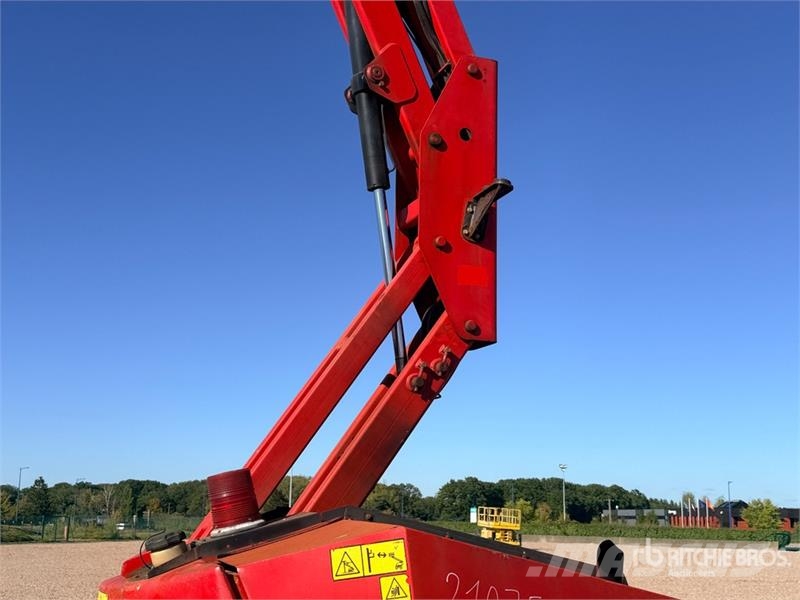 JLG 340AJ 4WD Nacelle Articulee Articulating Boom Lift Bomliftar
