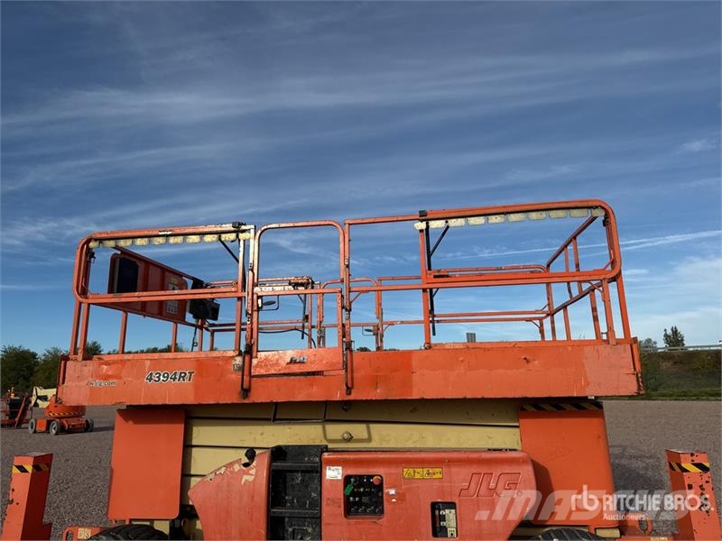 JLG 4394 RT 4x4 Diesel Nacelle Ciseau Scissor Lift 剪叉式升降机