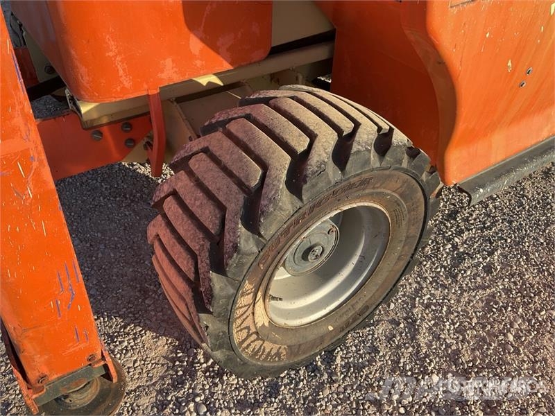 JLG 4394 RT 4x4 Diesel Scissor Lift 剪叉式升降机