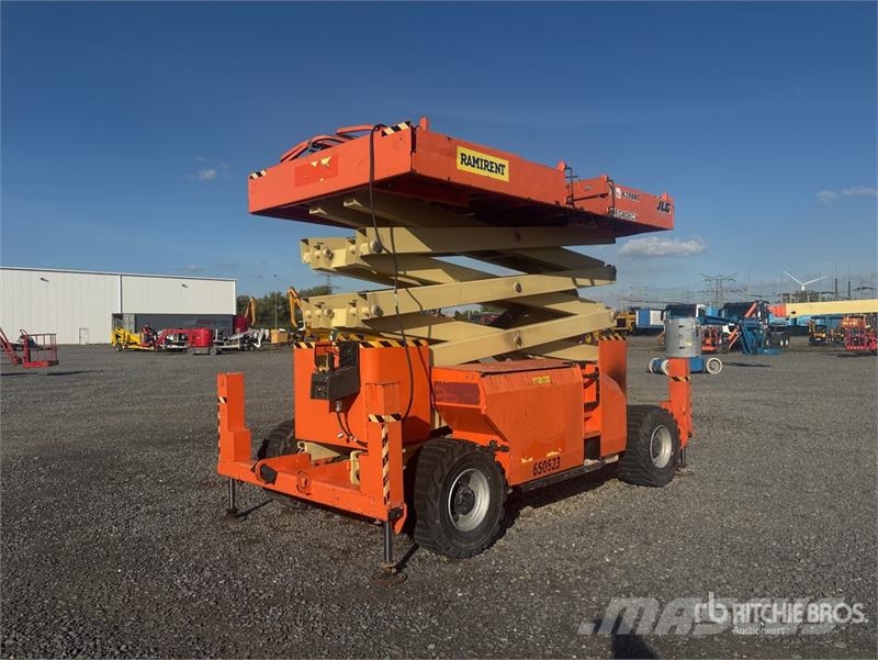 JLG 4394 RT 4x4 Diesel Scissor Lift Schaarhoogwerkers