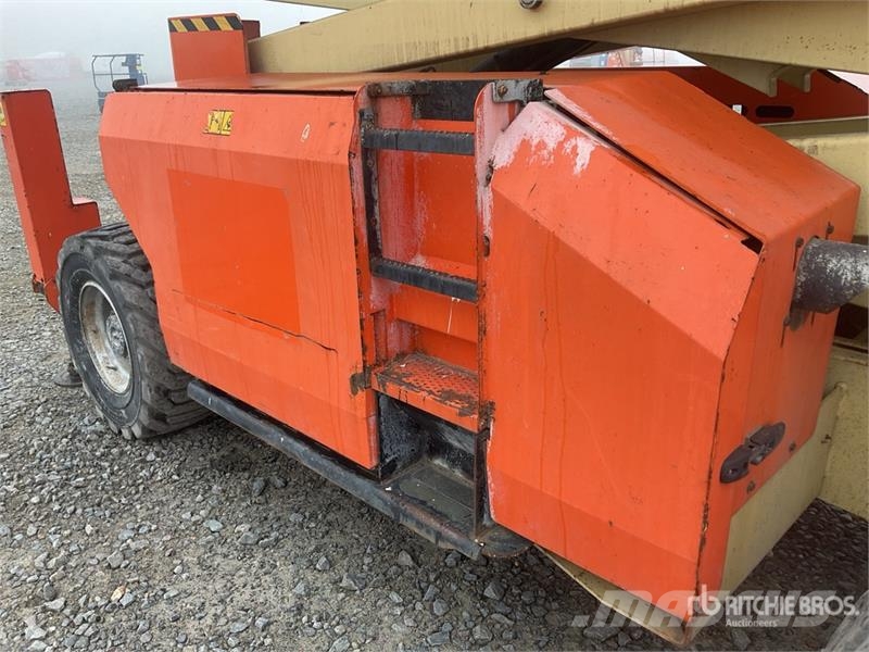 JLG 4394 RT 4x4 Diesel Scissor Lift Scissor lifts